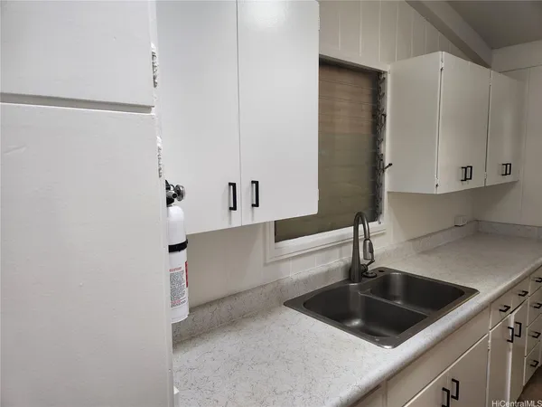 $2,950 | 99-579 Ulune Street, Unit FRONT, Aiea, HI 96701