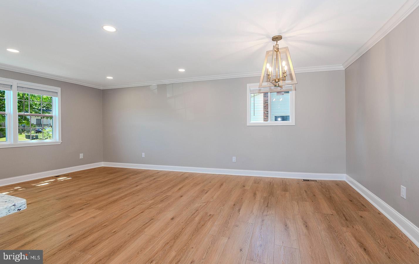 7730 Middlegate Court Pasadena, MD 21122 - Photo 11 of 51