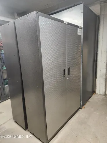 $995,000 | 4 Putnam Hill, Unit 4G, Greenwich, CT 06830