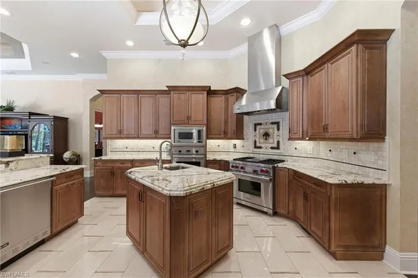 $3,400,000 | 4415 Club Estates Drive, Naples, FL 34112