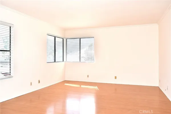 $3,100 | 205 Tarocco, Irvine, CA 92618