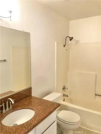 $3,100 | 205 Tarocco, Irvine, CA 92618