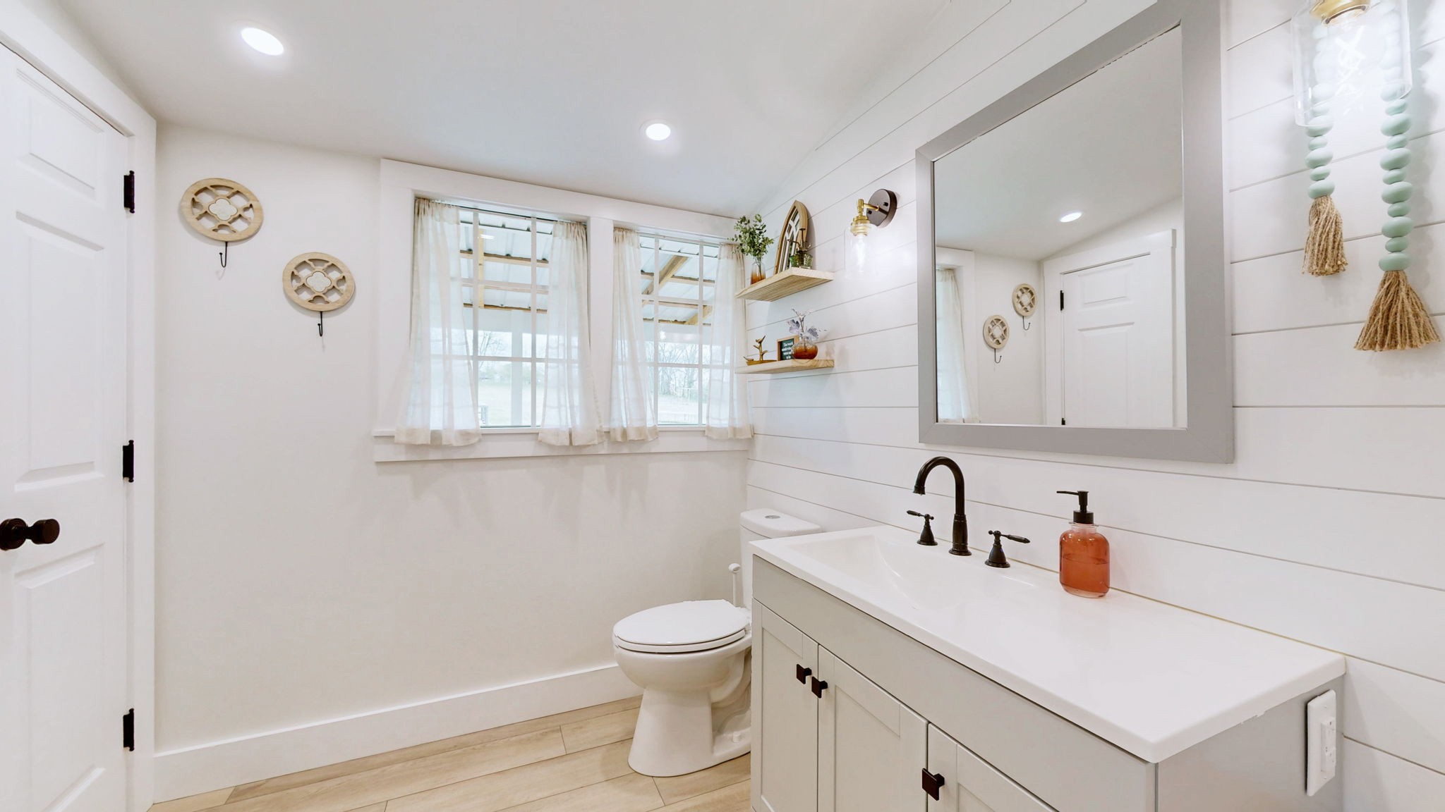 4015 Erwin Road Columbia, TN 38401 - Photo 14 of 30 Gallery Image 14