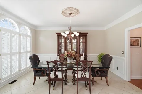 $925,000 | 4311 Summit Oaks Lane Northeast, Roswell, GA 30075