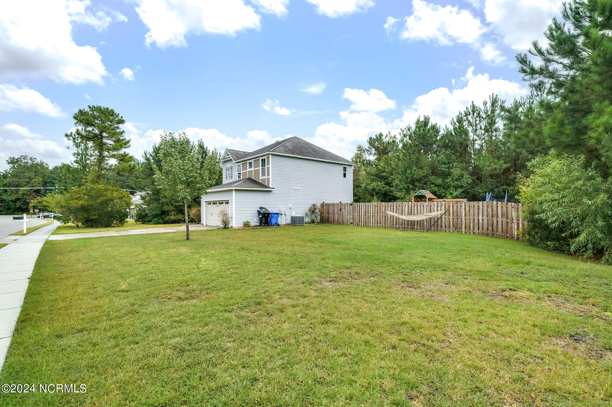 105 Bungalow Road Holly Ridge, NC 28445 - Photo 29 of 32 105bungalowrd-30