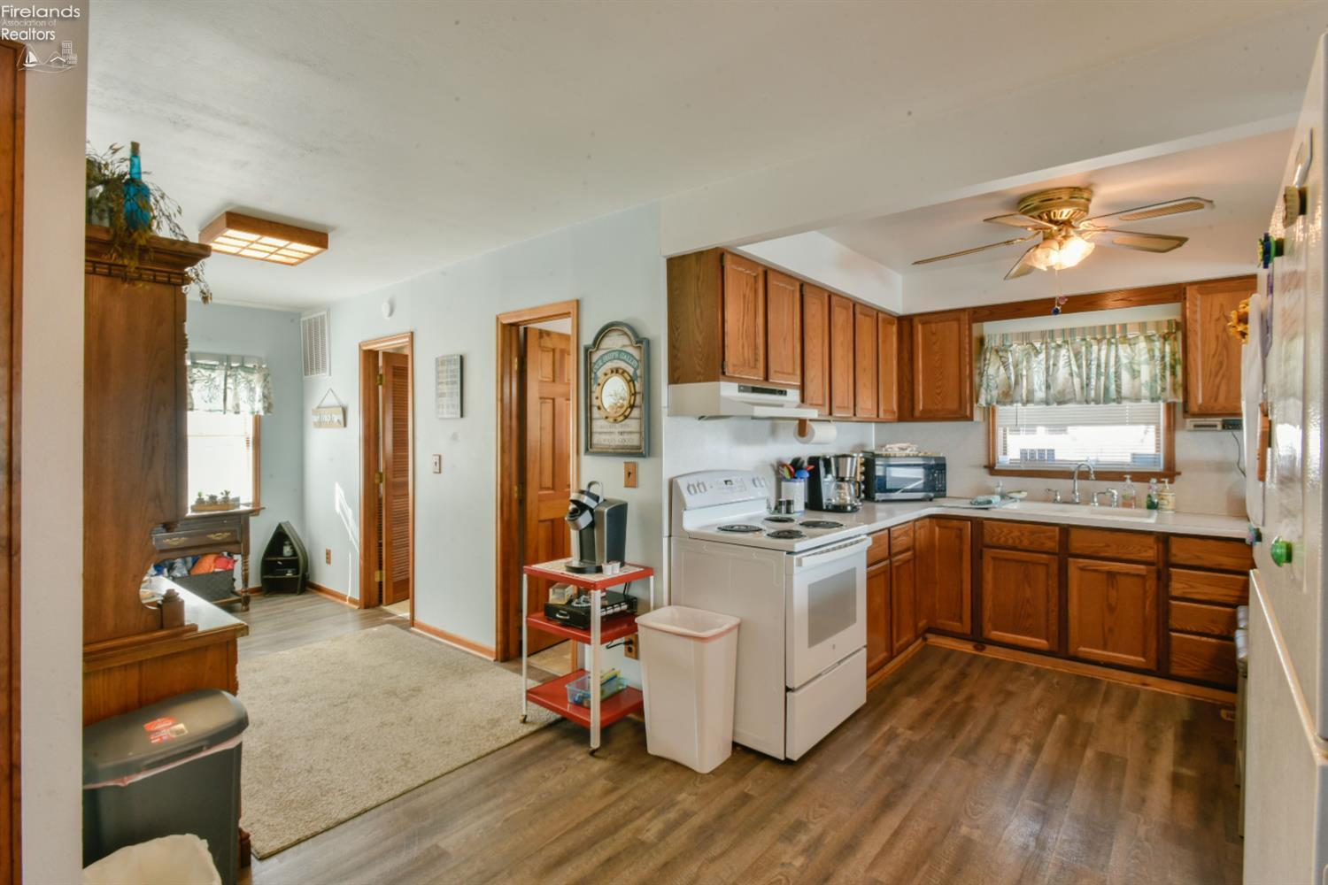 9881 West Locust Point Road Oak Harbor, OH 43449 - Photo 20 of 36 Gallery Image 20