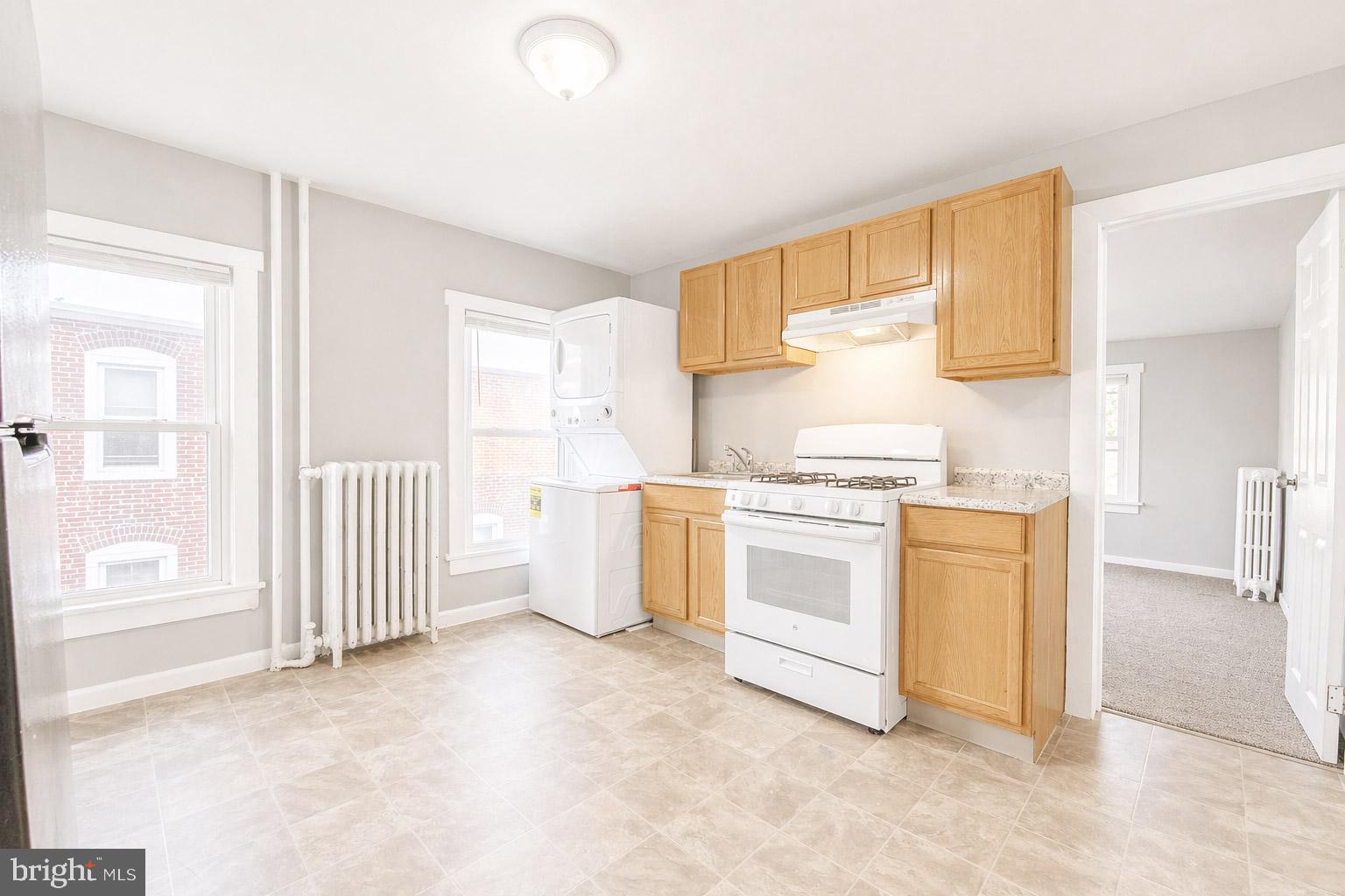 53 East Hancock Street, Unit B Riverside, NJ 08075 - Photo 2 of 9