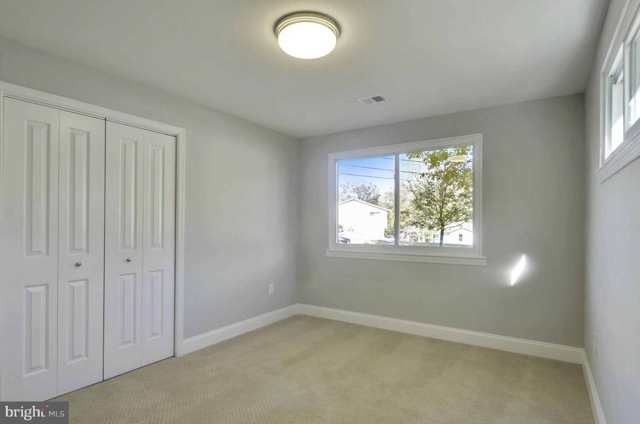 9622 McAlpine Road Silver Spring, MD 20901 - Photo 14 of 29 Bedroom