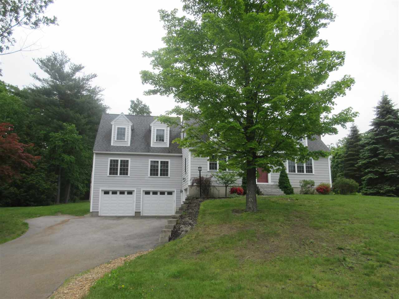 41 Buttrick Road Hampstead, NH 03841 - Photo 3 of 28