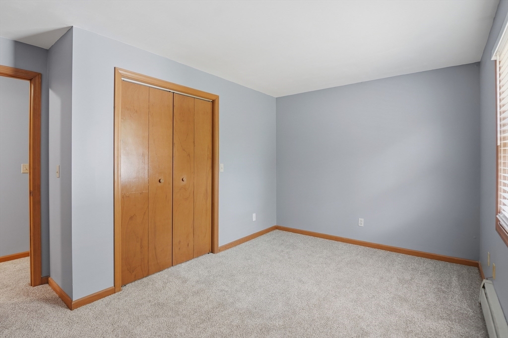 29 Rosella Street Springfield, MA 01118 - Photo 19 of 36