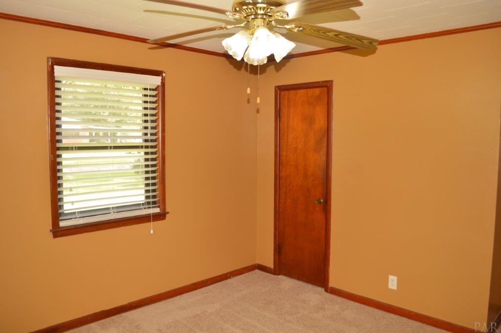 5919 Duchess Road Pensacola, FL 32503 - Photo 11 of 18