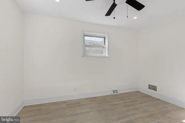 $1,600 | 1807 South 9th Street, Unit 2, Philadelphia, PA 19148