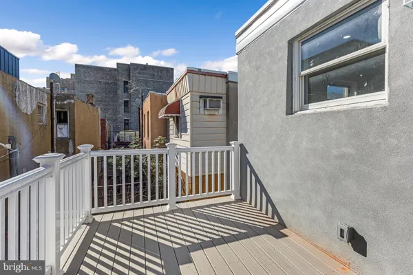$1,625 | 1807 South 9th Street, Unit 2, Philadelphia, PA 19148