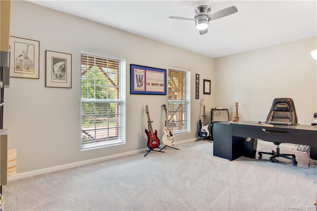 9131 Inverness Bay Road Charlotte, NC 28278 - Photo 11 of 24 Gallery Image 11