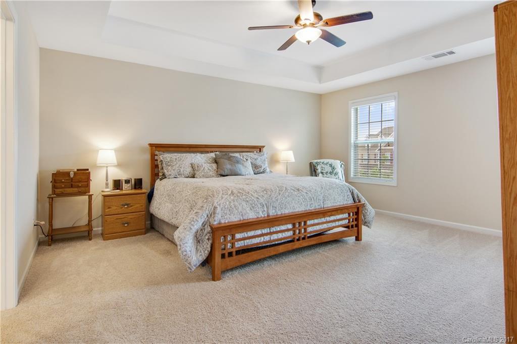 9131 Inverness Bay Road Charlotte, NC 28278 - Photo 14 of 24 Gallery Image 14