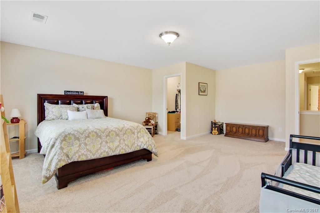 9131 Inverness Bay Road Charlotte, NC 28278 - Photo 20 of 24 Gallery Image 20
