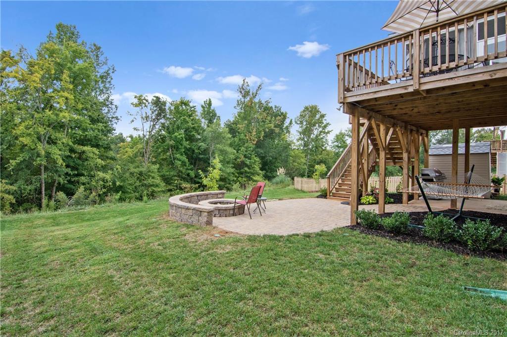 9131 Inverness Bay Road Charlotte, NC 28278 - Photo 23 of 24 Gallery Image 23