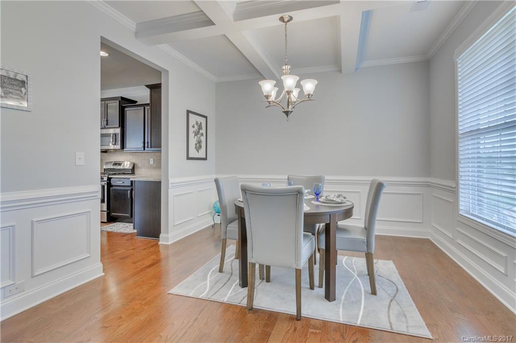 9131 Inverness Bay Road Charlotte, NC 28278 - Photo 4 of 24 Gallery Image 4
