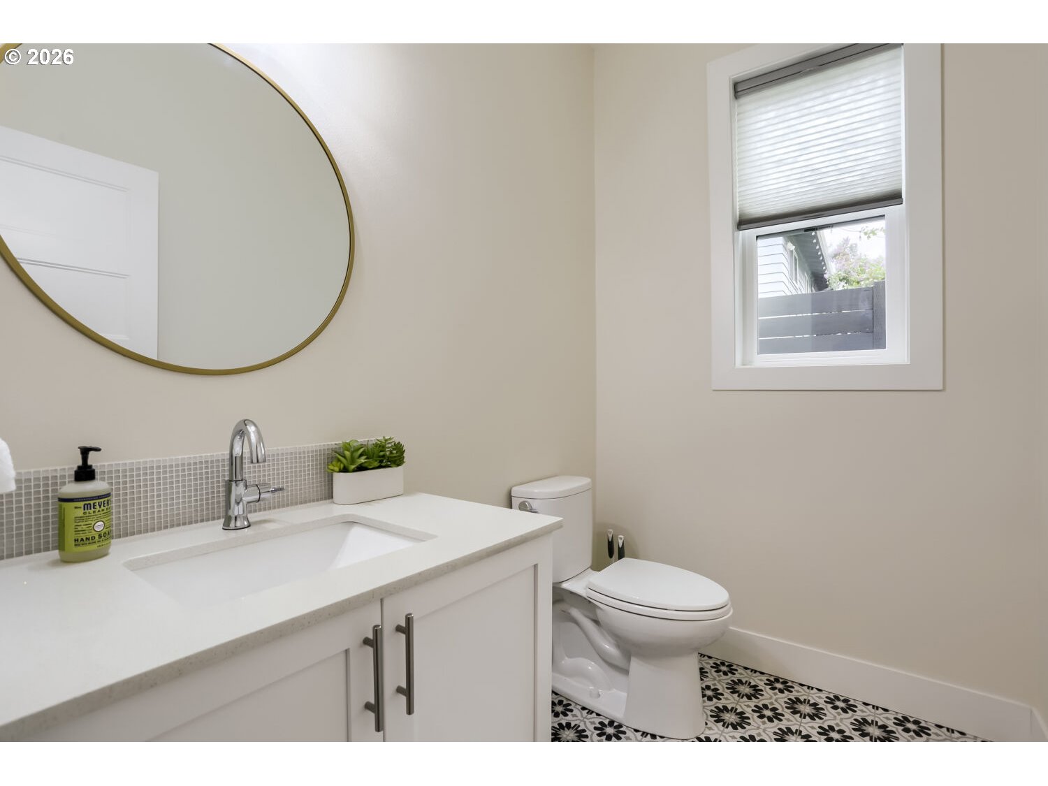 11950 Southeast Valley View Terrace Happy Valley, OR 97086 - Photo 13 of 28 Bathroom