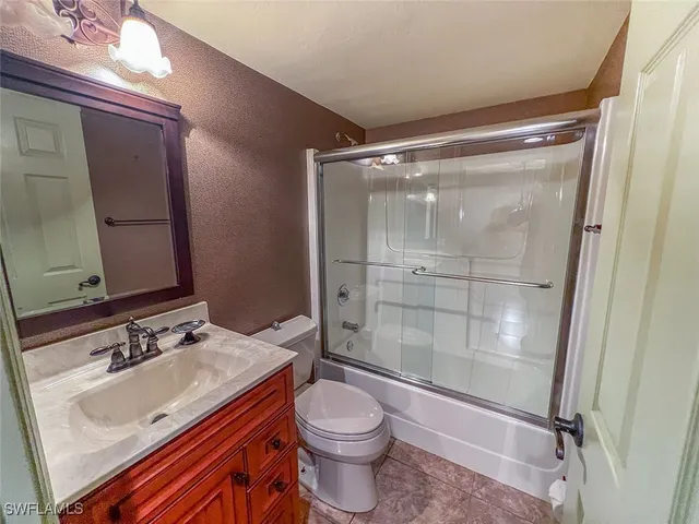 $1,510 | 2121 Collier Avenue, Unit 316, Fort Myers, FL 33901