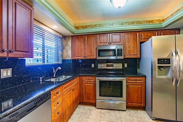 $1,510 | 2121 Collier Avenue, Unit 316, Fort Myers, FL 33901