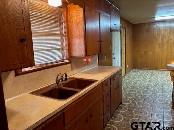 $174,999 | 152 County Road 2131, Rusk, TX 75785