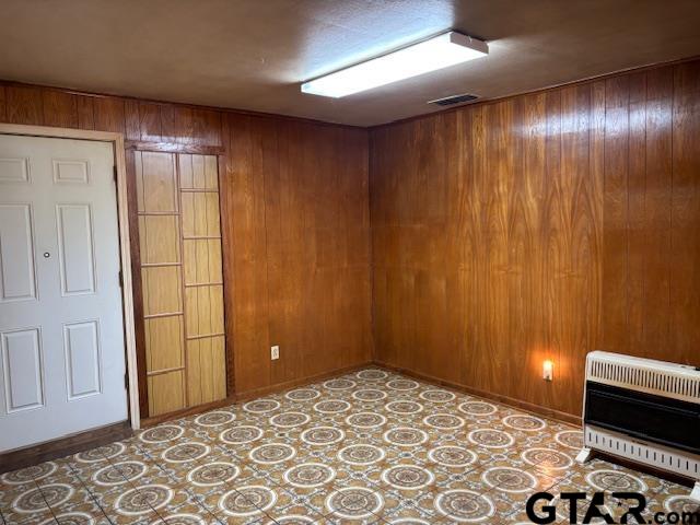 152 County Road 2131 Rusk, TX 75785 - Photo 7 of 43 a view of an empty room and a window