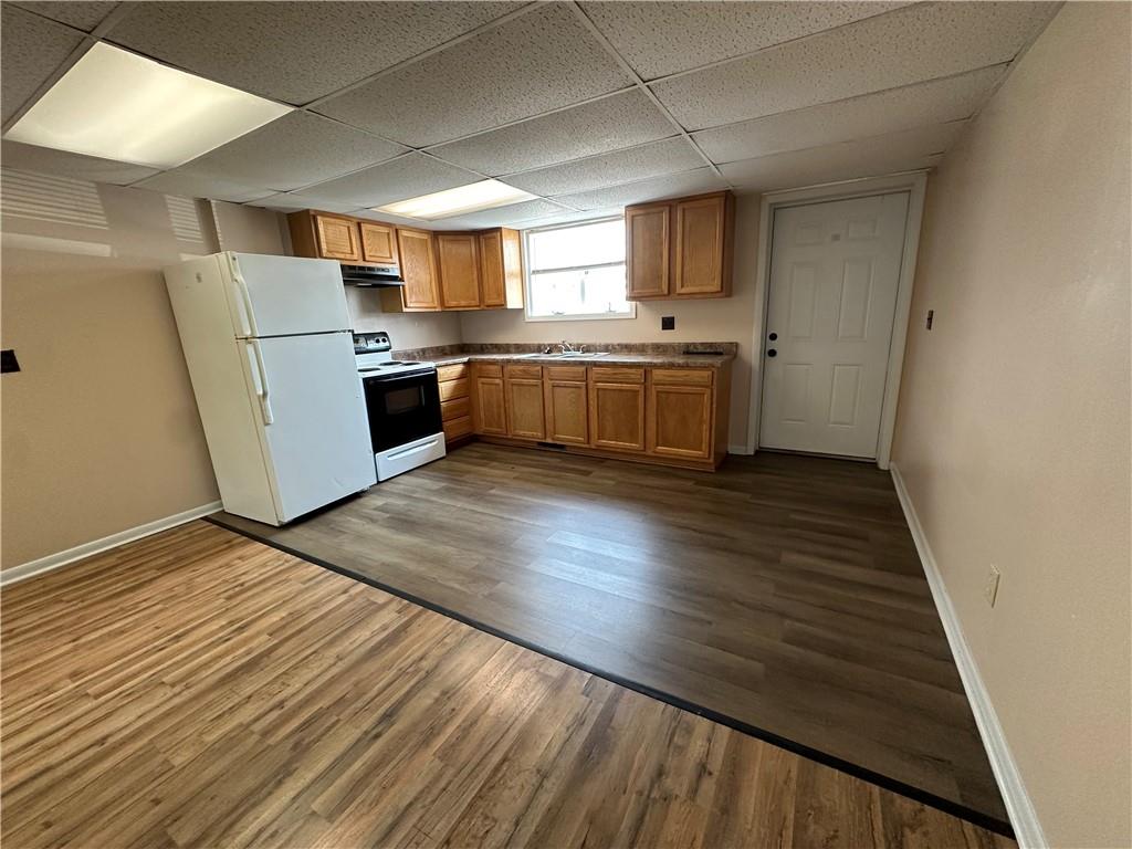 152 Freeport Road, Unit C Butler, PA 16002 - Photo 3 of 12 Kitchen