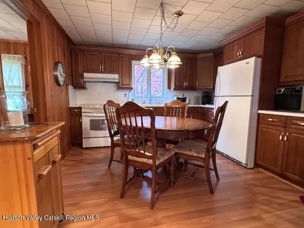 $319,000 | 123 Herdman Road, Phoenicia, NY 12464