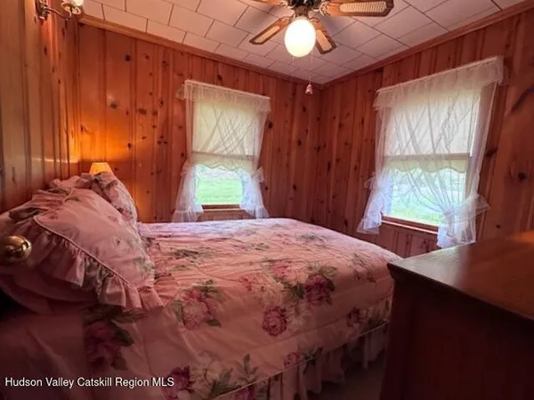 $319,000 | 123 Herdman Road, Phoenicia, NY 12464
