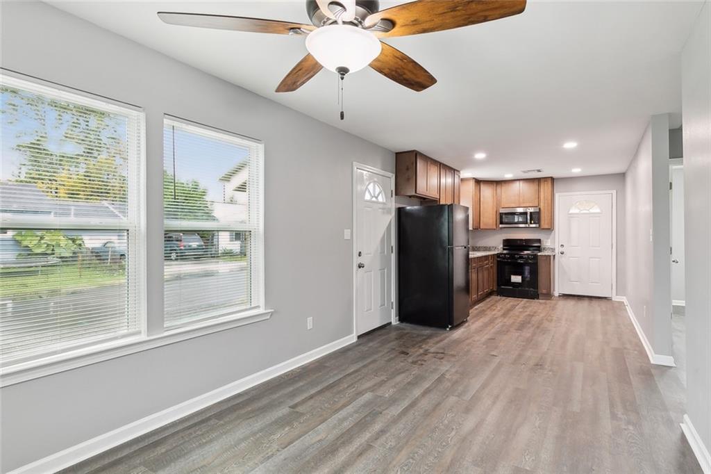 240 Clayton Drive Norco, LA 70079 - Photo 3 of 10