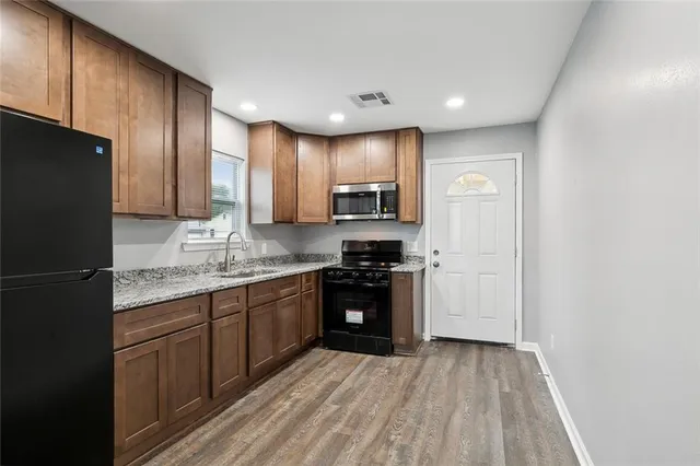 $1,350 | Undisclosed Address, Norco, LA 70079