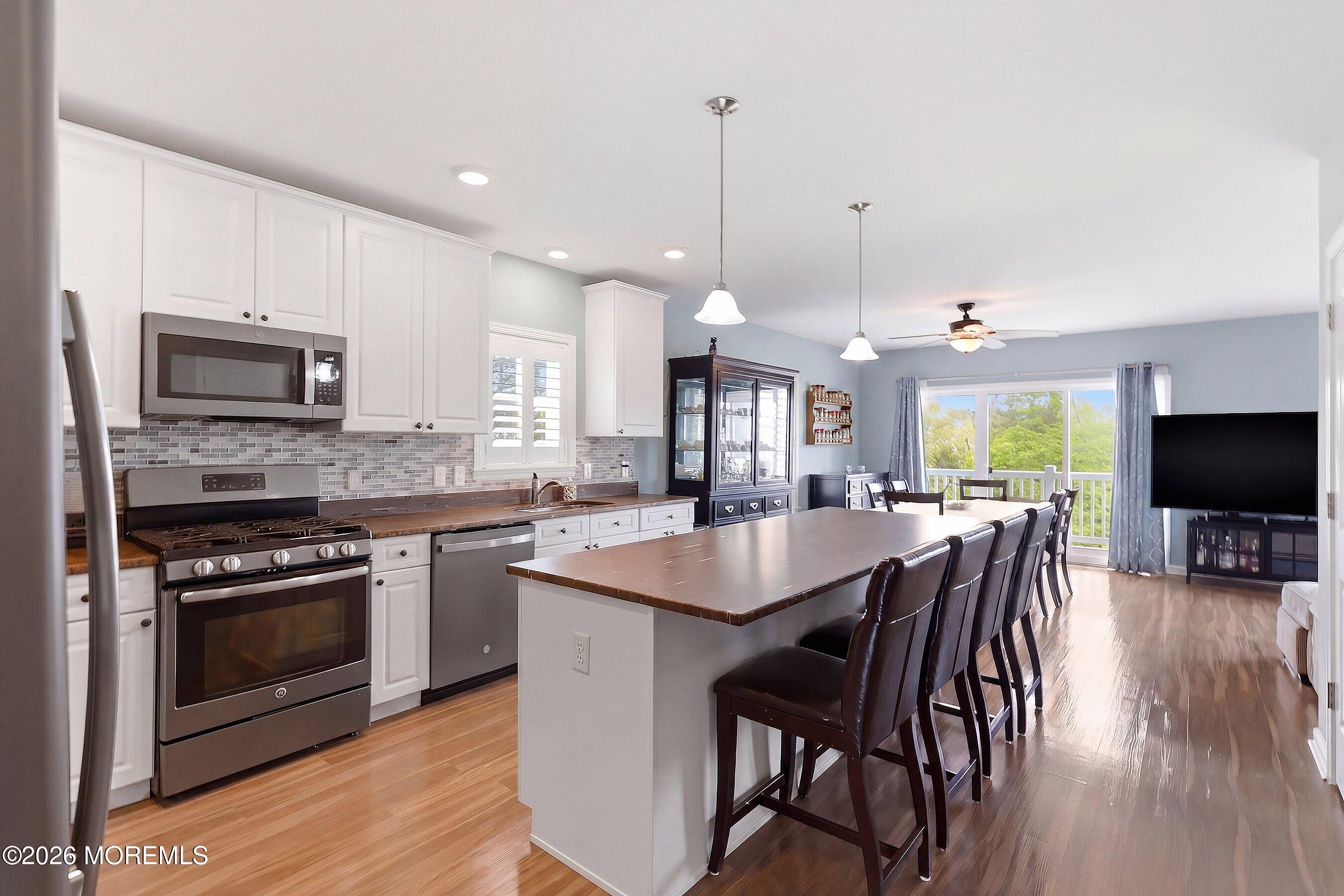 632 Drum Point Road Brick, NJ 08723 - Photo 17 of 42 13-Kitchen 1E