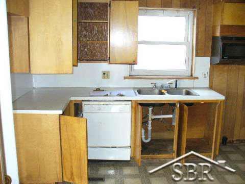 1645 North Hemlock Road Hemlock, MI 48626 - Photo 5 of 8 20035656-4.JPG