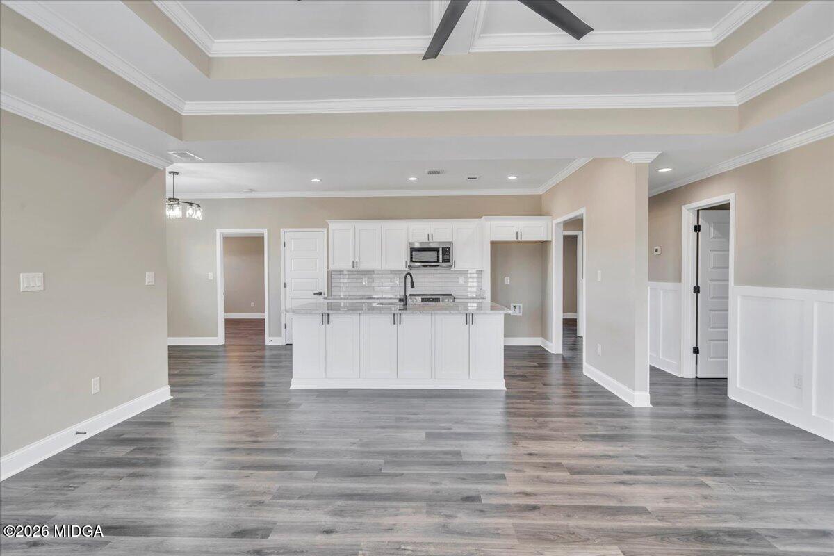 104 Early Drive Byron, GA 31008 - Photo 17 of 58 16 - Living Room and Kitchen2