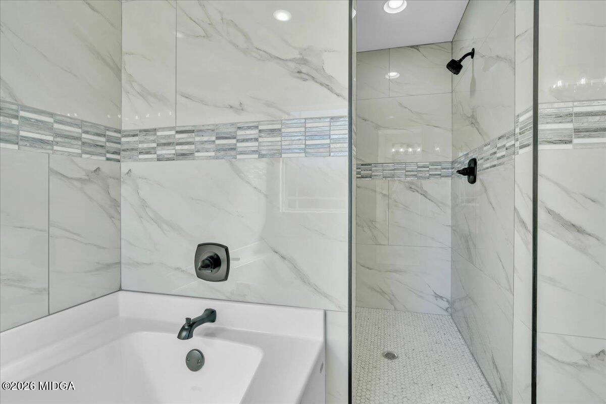 104 Early Drive Byron, GA 31008 - Photo 33 of 56 35 - Owner Suite Bath 7