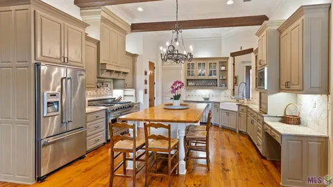 $1,248,950 | 17427 Clubview E Court, Baton Rouge, LA 70810