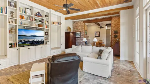 $1,248,950 | 17427 Clubview E Court, Baton Rouge, LA 70810