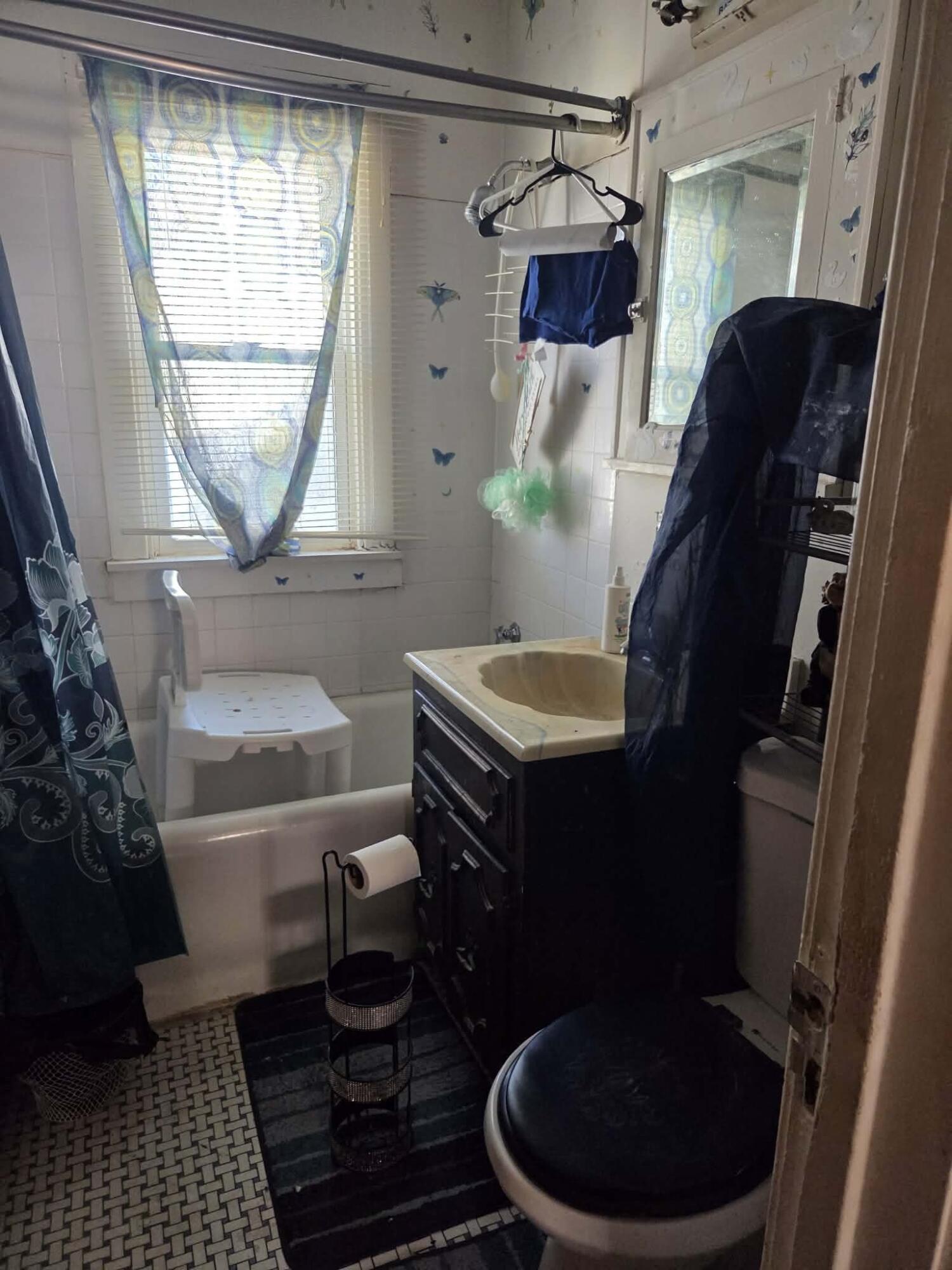 5523 North 37th Street, Unit 5525 Milwaukee, WI 53209 - Photo 13 of 17 qtl86kOl