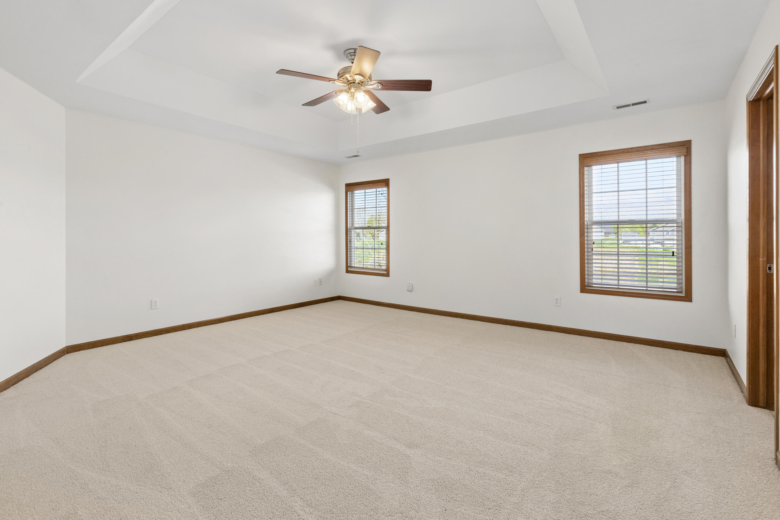 243 Eagle Ridge Drive Valparaiso, IN 46385 - Photo 23 of 52 3000x2000