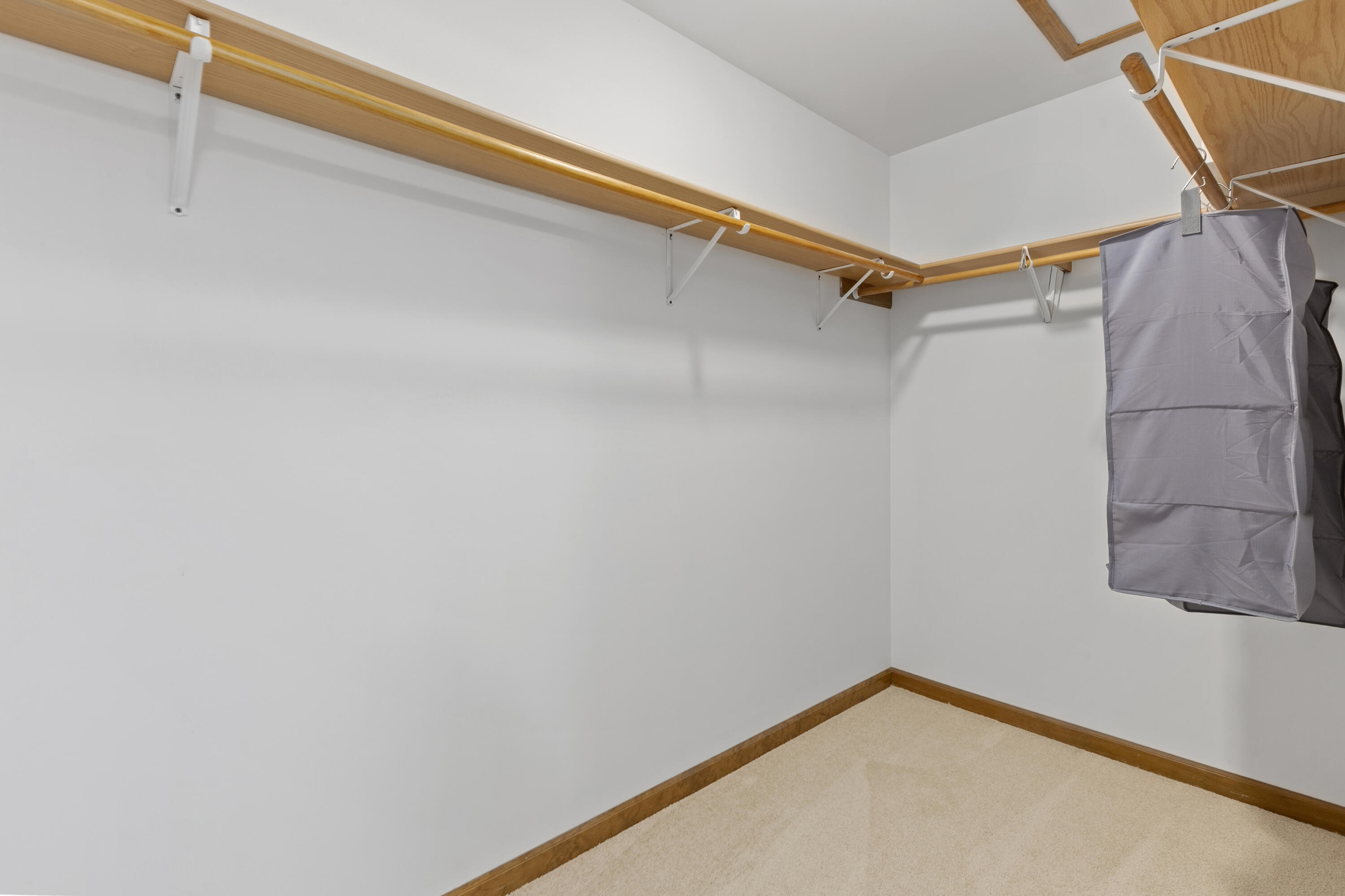 243 Eagle Ridge Drive Valparaiso, IN 46385 - Photo 27 of 52 3000x2000