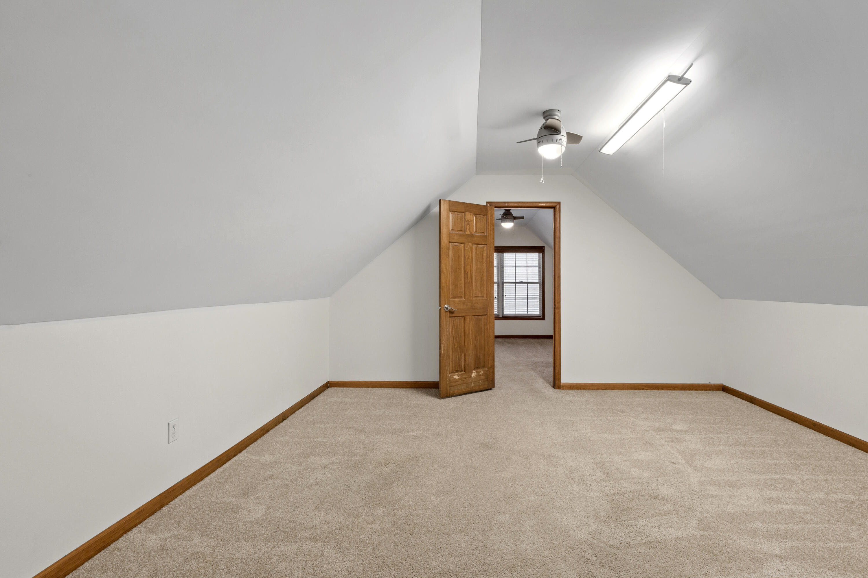 243 Eagle Ridge Drive Valparaiso, IN 46385 - Photo 30 of 52 3000x2000