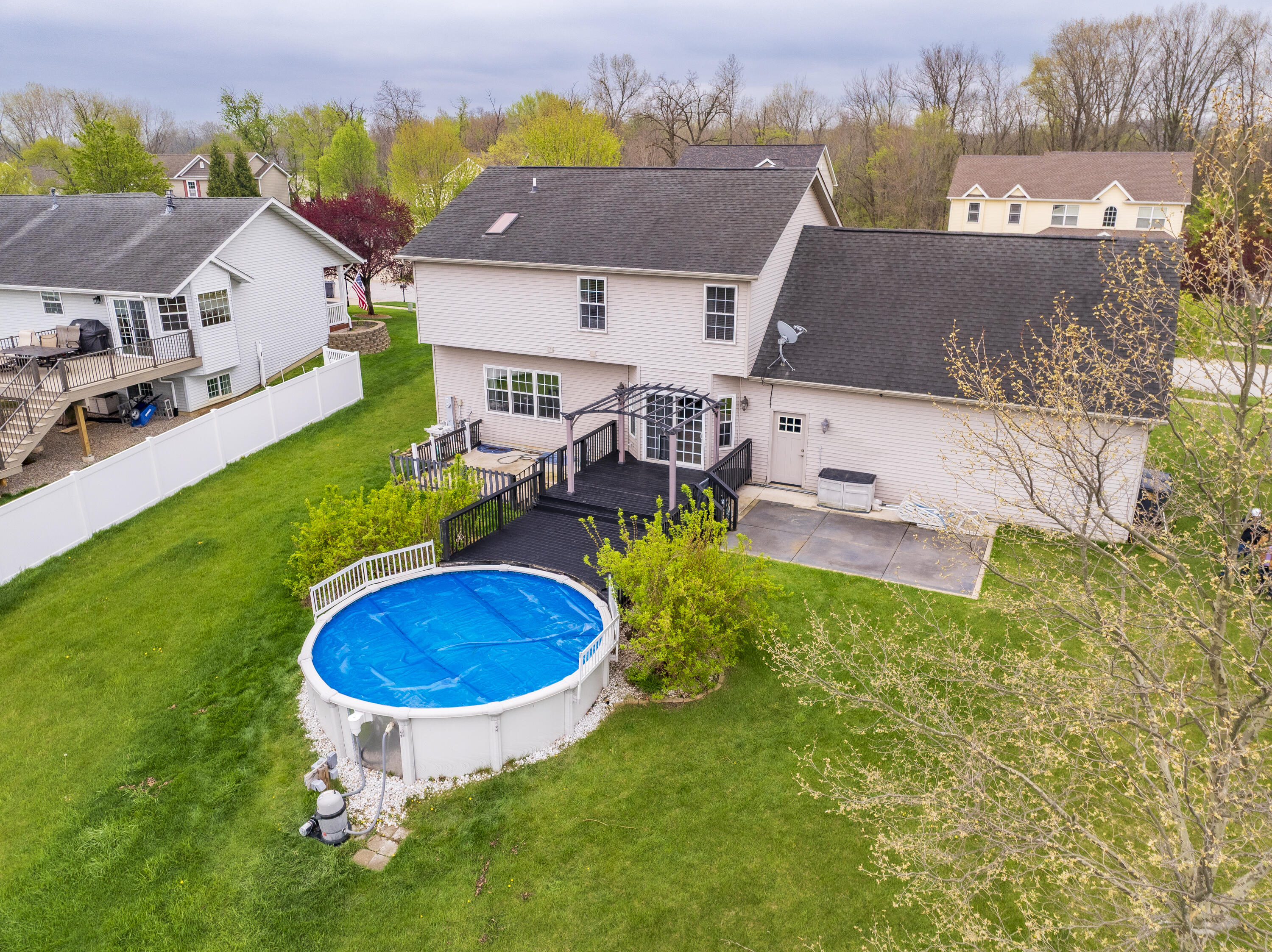 243 Eagle Ridge Drive Valparaiso, IN 46385 - Photo 43 of 52 3000x2247