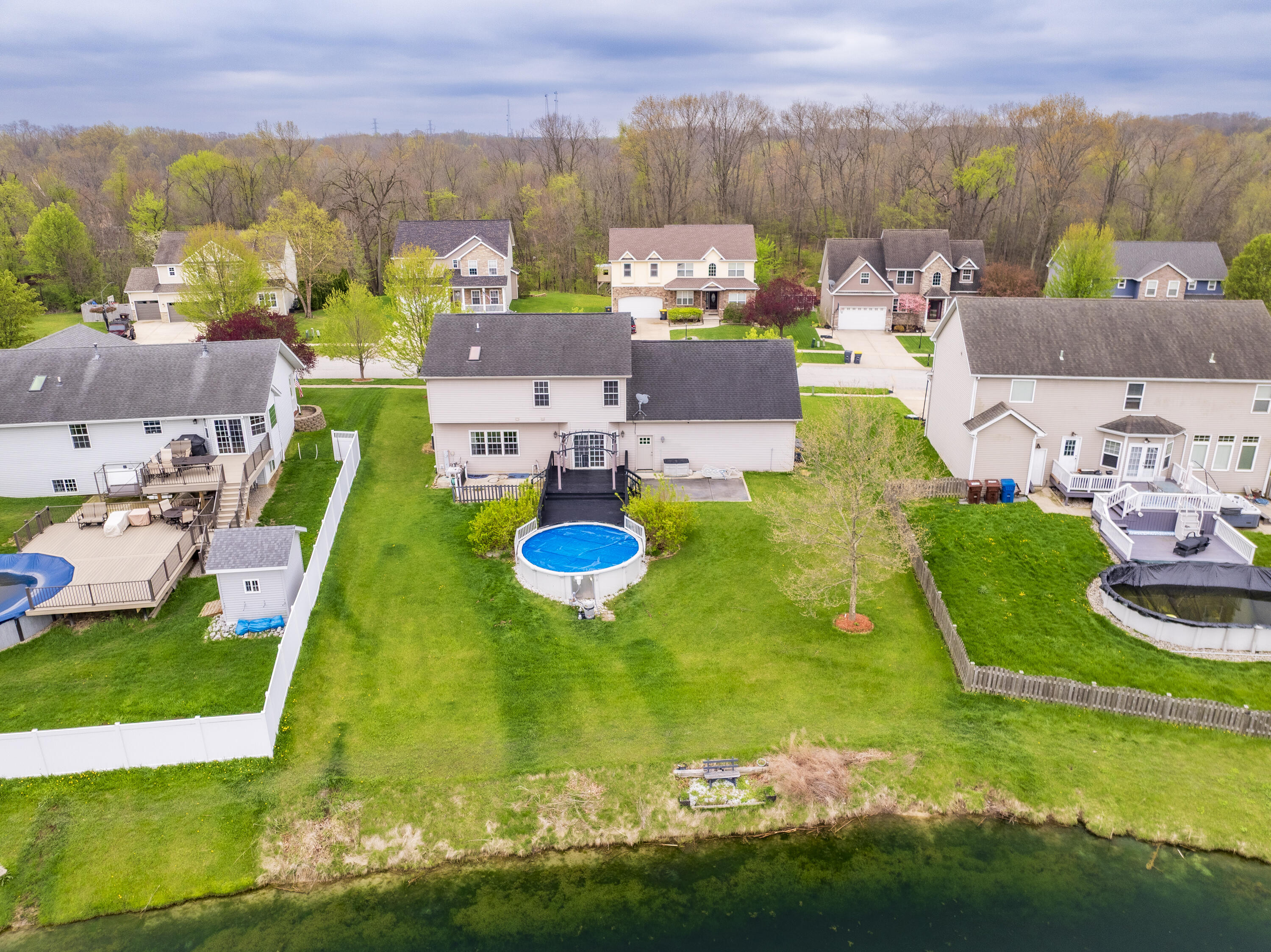 243 Eagle Ridge Drive Valparaiso, IN 46385 - Photo 47 of 52 3000x2247