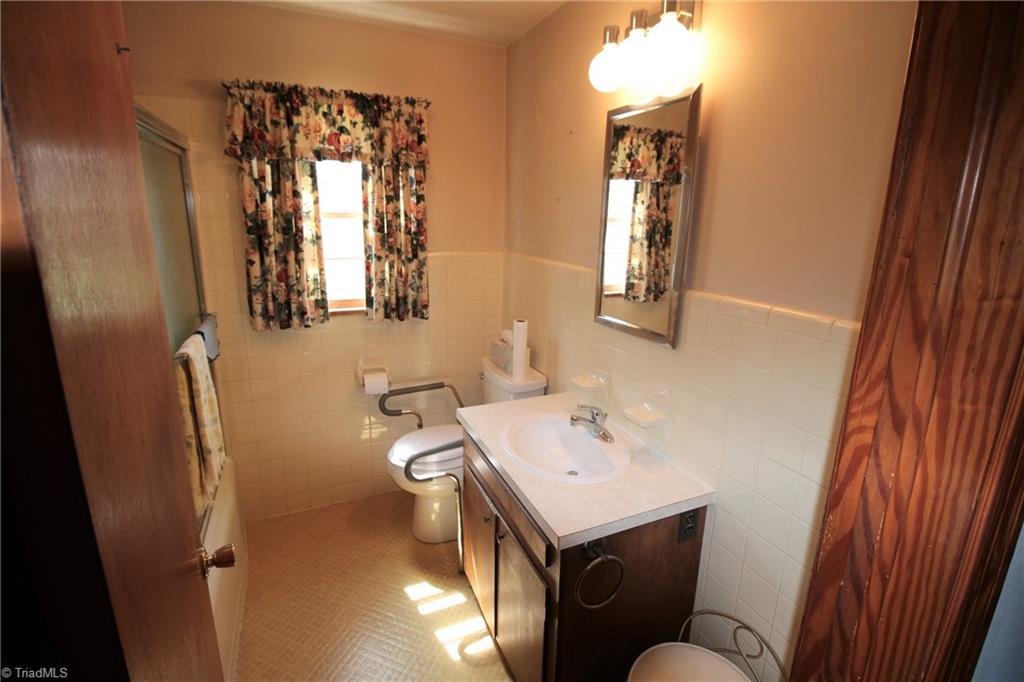 3500 High Point Road Winston-Salem, NC 27107 - Photo 13 of 23 Gallery Image 13