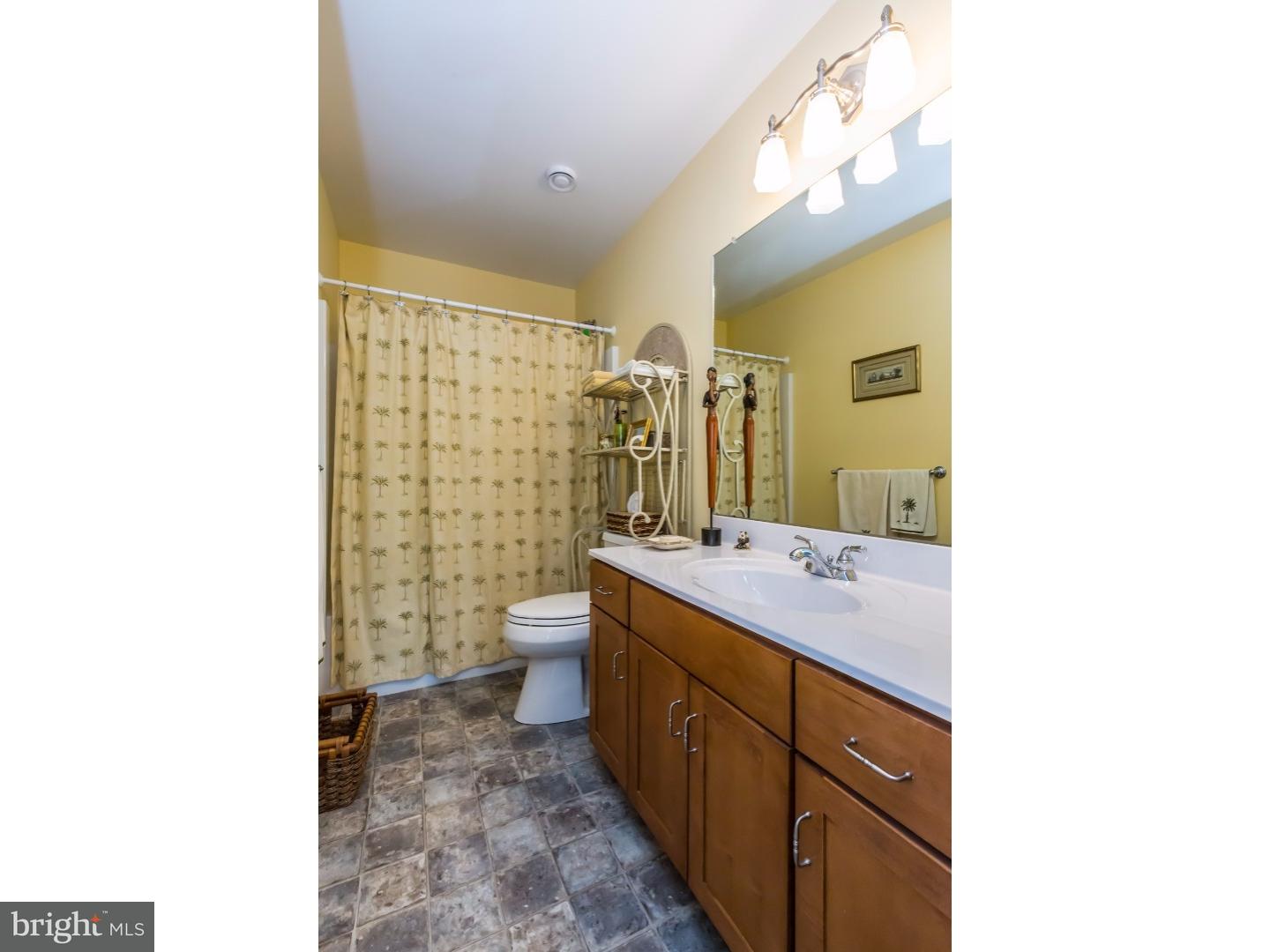 16 Cambridge Road Downingtown, PA 19335 - Photo 21 of 25 Bathroom