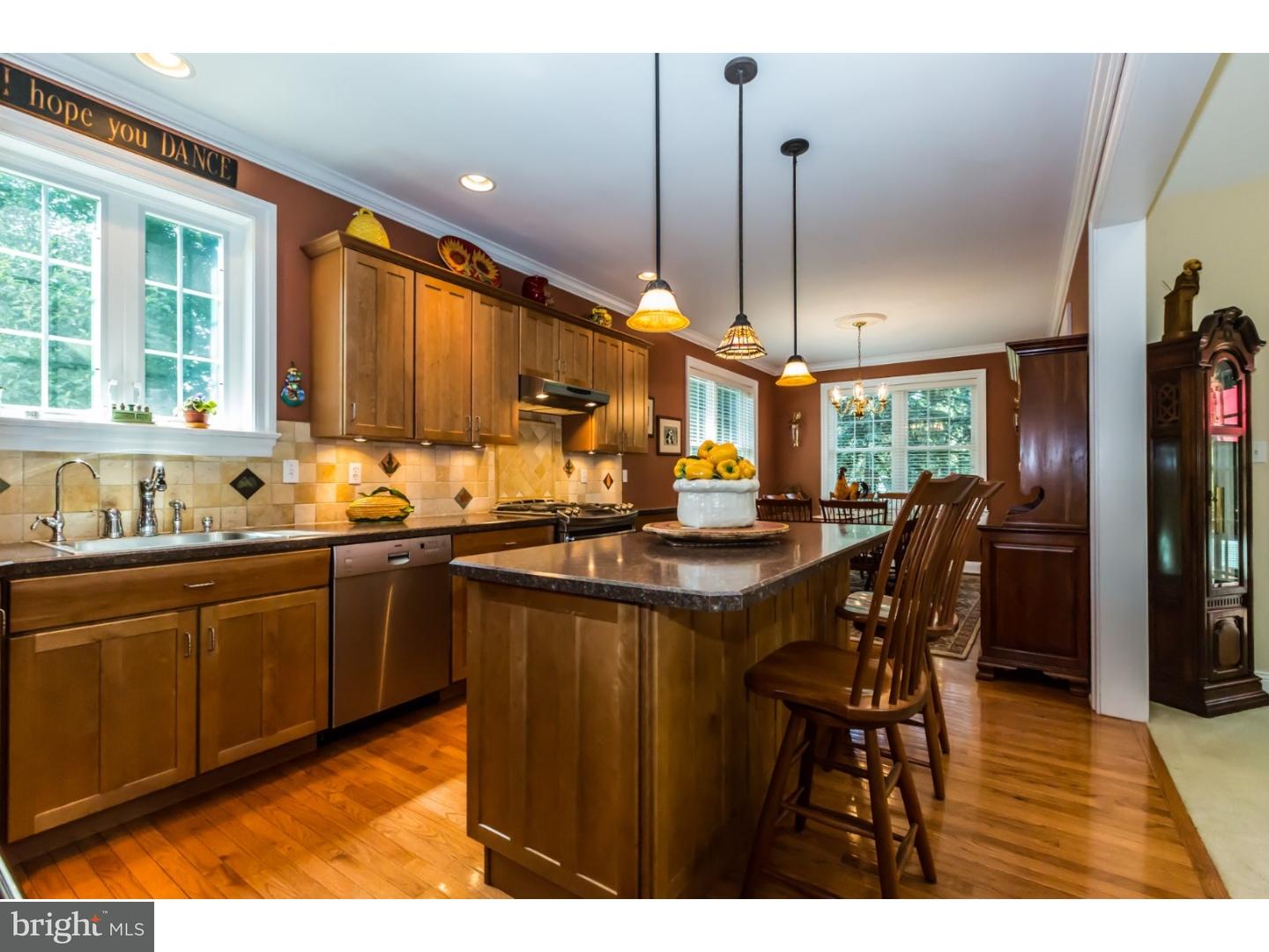 16 Cambridge Road Downingtown, PA 19335 - Photo 6 of 25 Kitchen