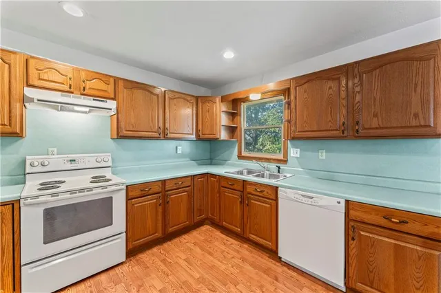 $229,000 | 400 Virginia Street, Alma, MO 64001