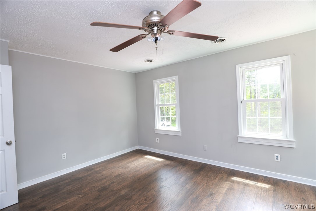 6506 Jessup Road North Chesterfield, VA 23832 - Photo 16 of 21 Gallery Image 16