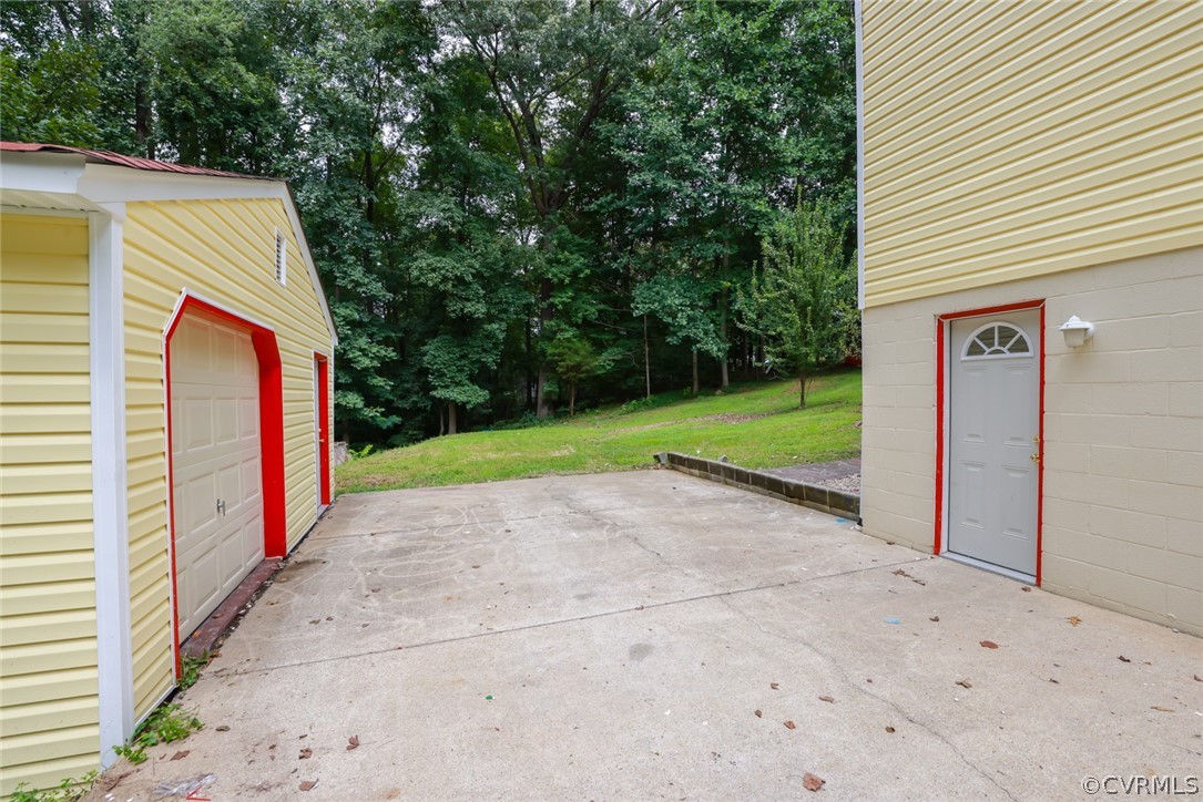 6506 Jessup Road North Chesterfield, VA 23832 - Photo 4 of 21 Gallery Image 4